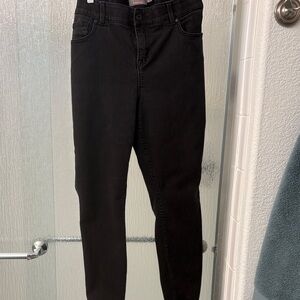 Torrid Women's Black Skinny Jeans